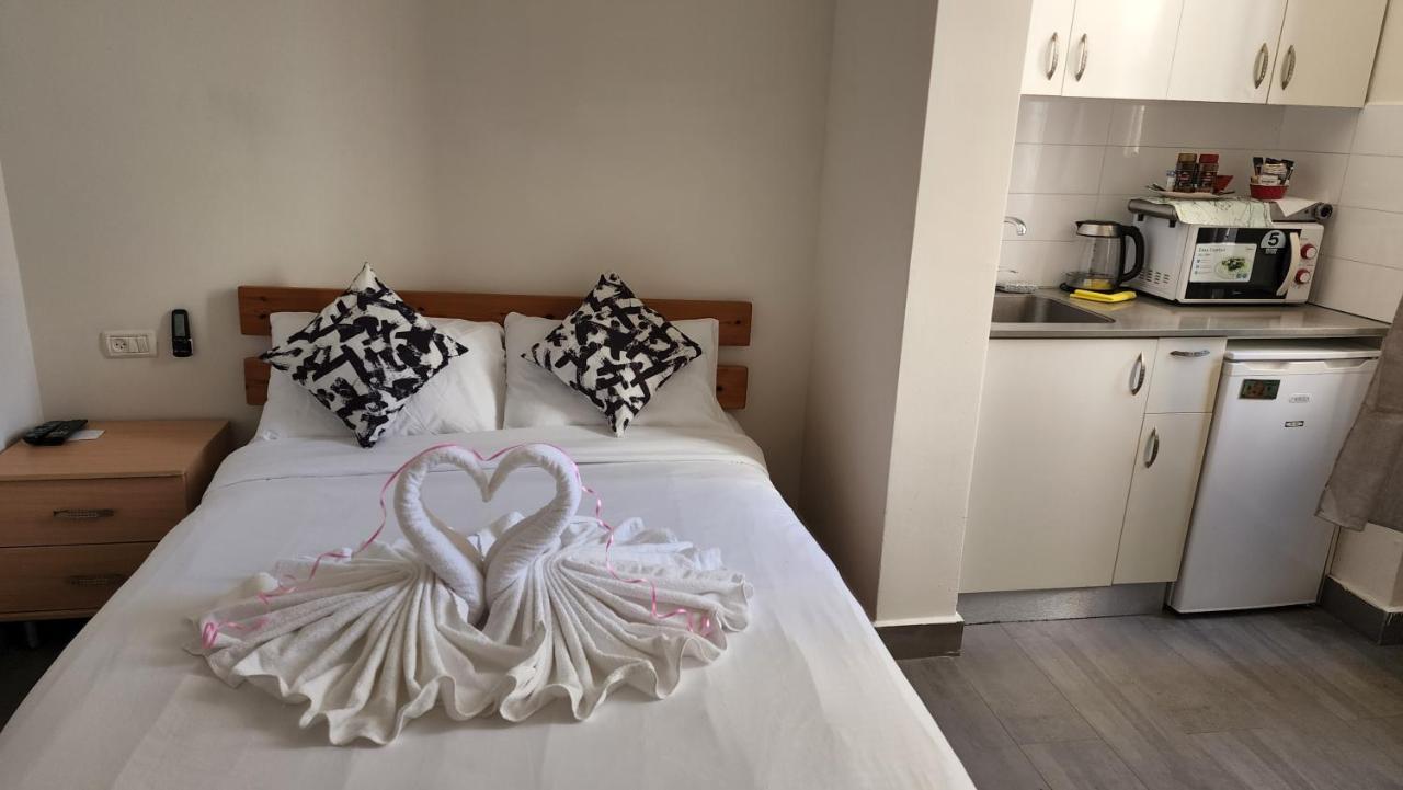 David Hameleh House Aparthotel Netanya Ngoại thất bức ảnh