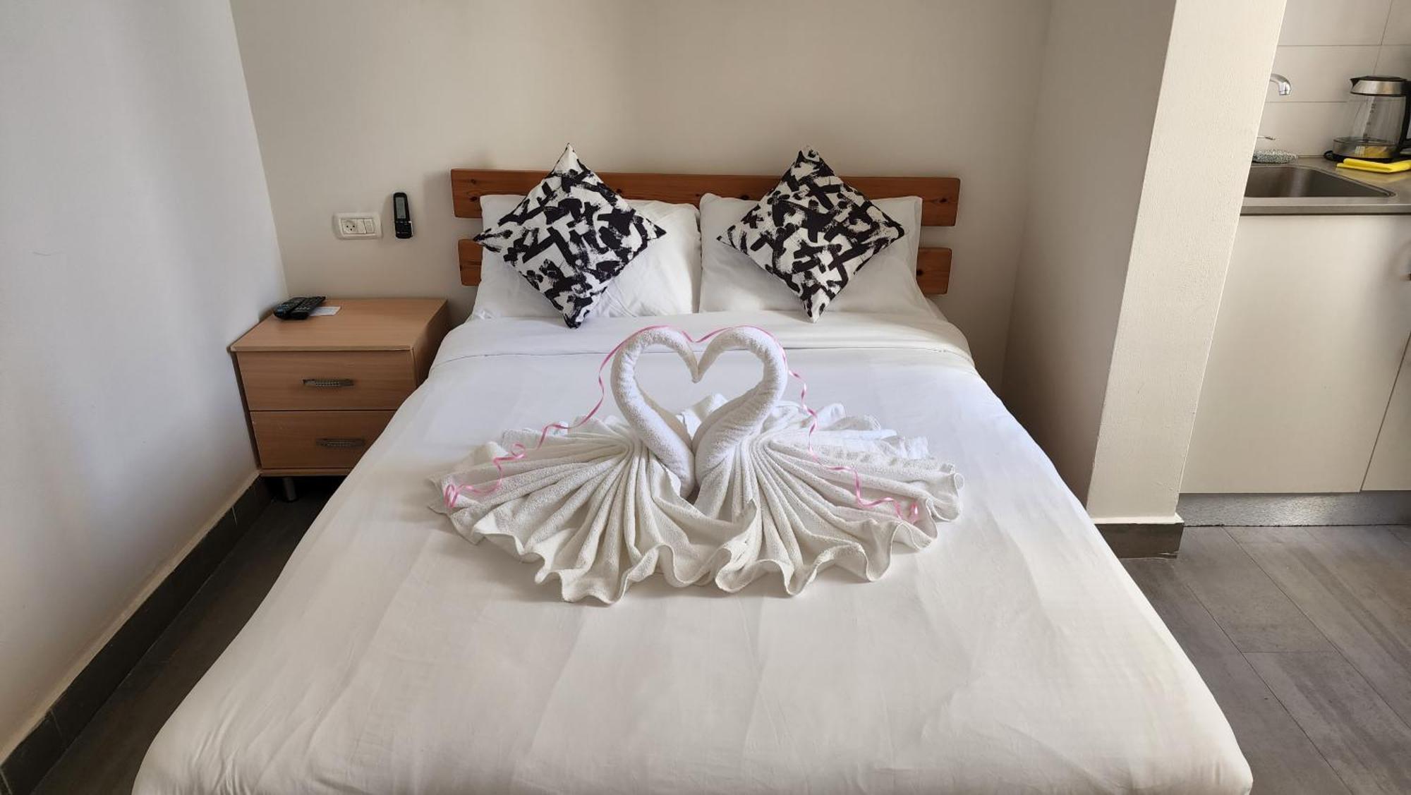 David Hameleh House Aparthotel Netanya Phòng bức ảnh