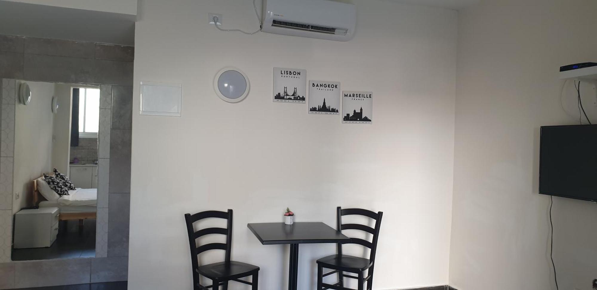 David Hameleh House Aparthotel Netanya Phòng bức ảnh