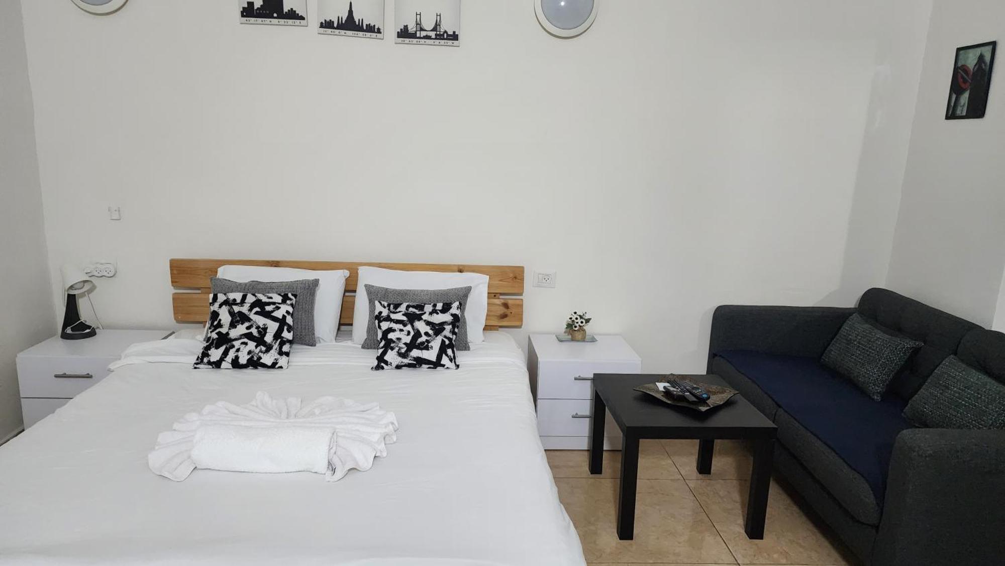 David Hameleh House Aparthotel Netanya Phòng bức ảnh