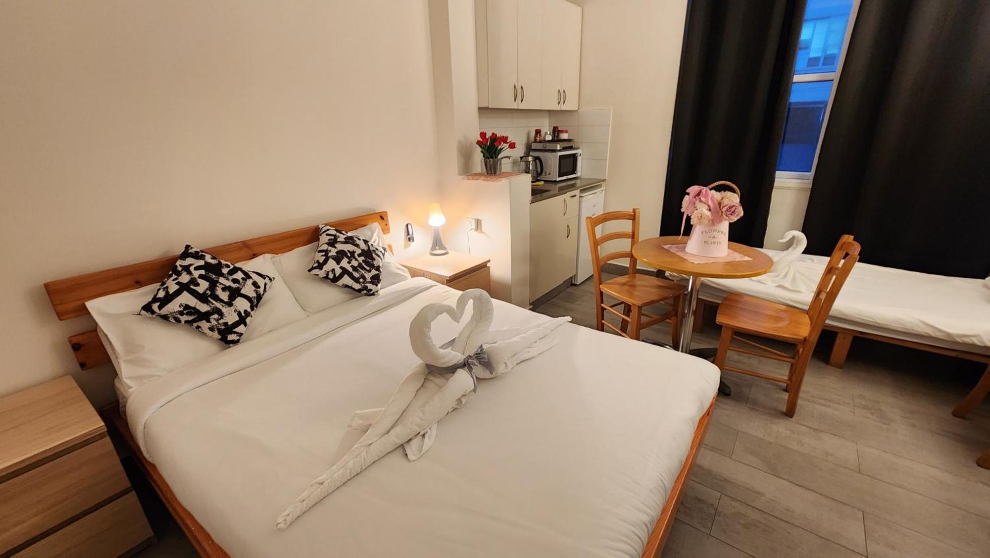 David Hameleh House Aparthotel Netanya Phòng bức ảnh