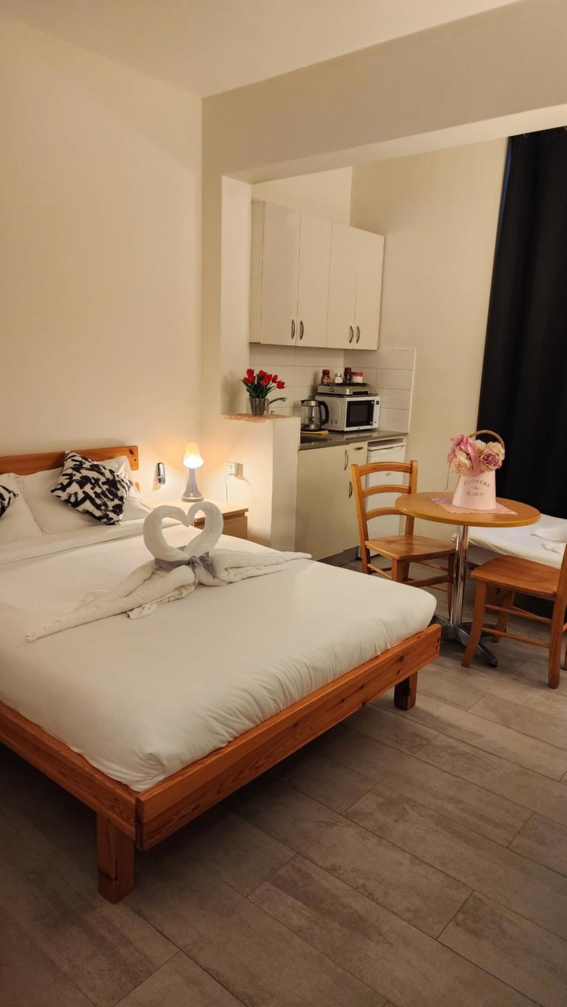 David Hameleh House Aparthotel Netanya Phòng bức ảnh